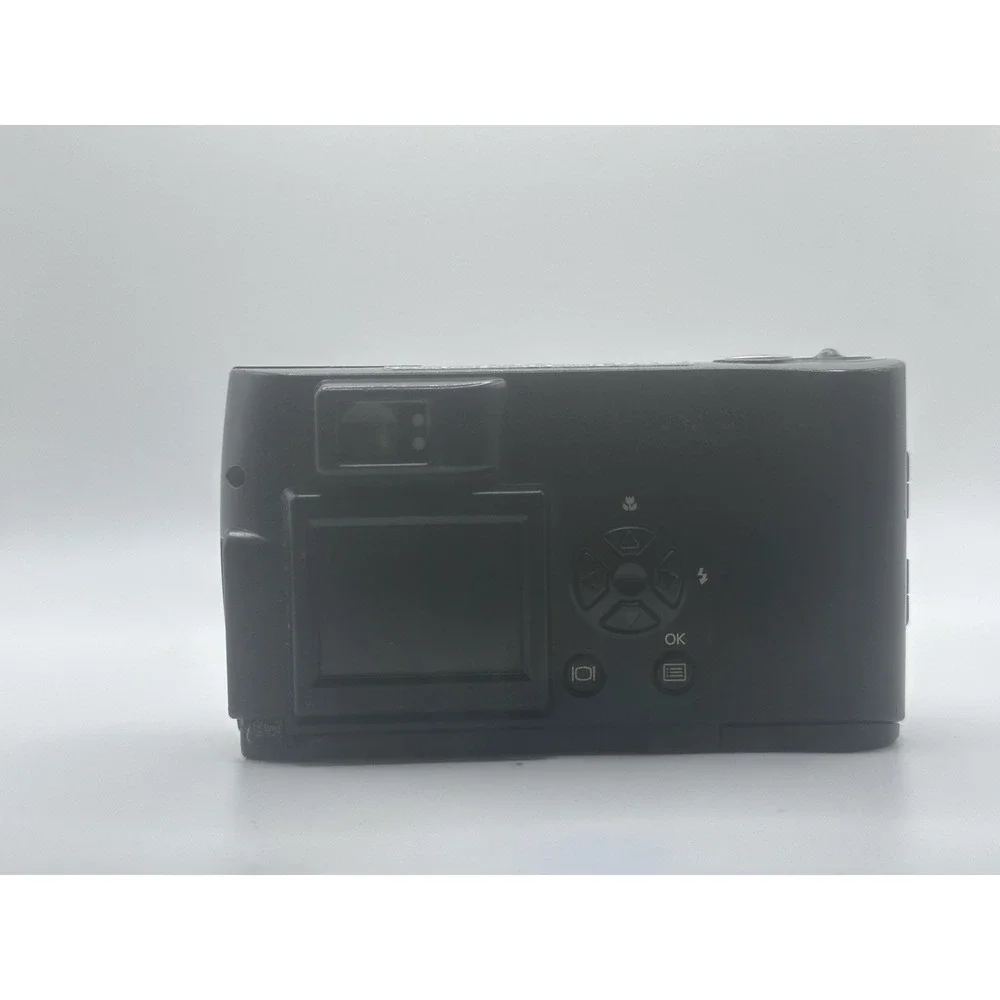 Olympus CAMEDIA D-150 Zoom Brio Zoom Digital Camera Untested For Parts / Repair
